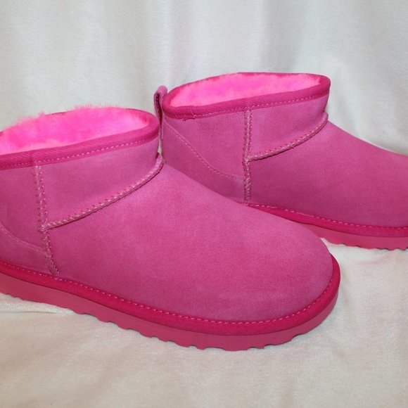 NIB UGG WOMEN'S ULTRA MINI SUEDE SHEARLING‎ LINED BOOTS FUSCHIA PINK - Picture 3 of 7